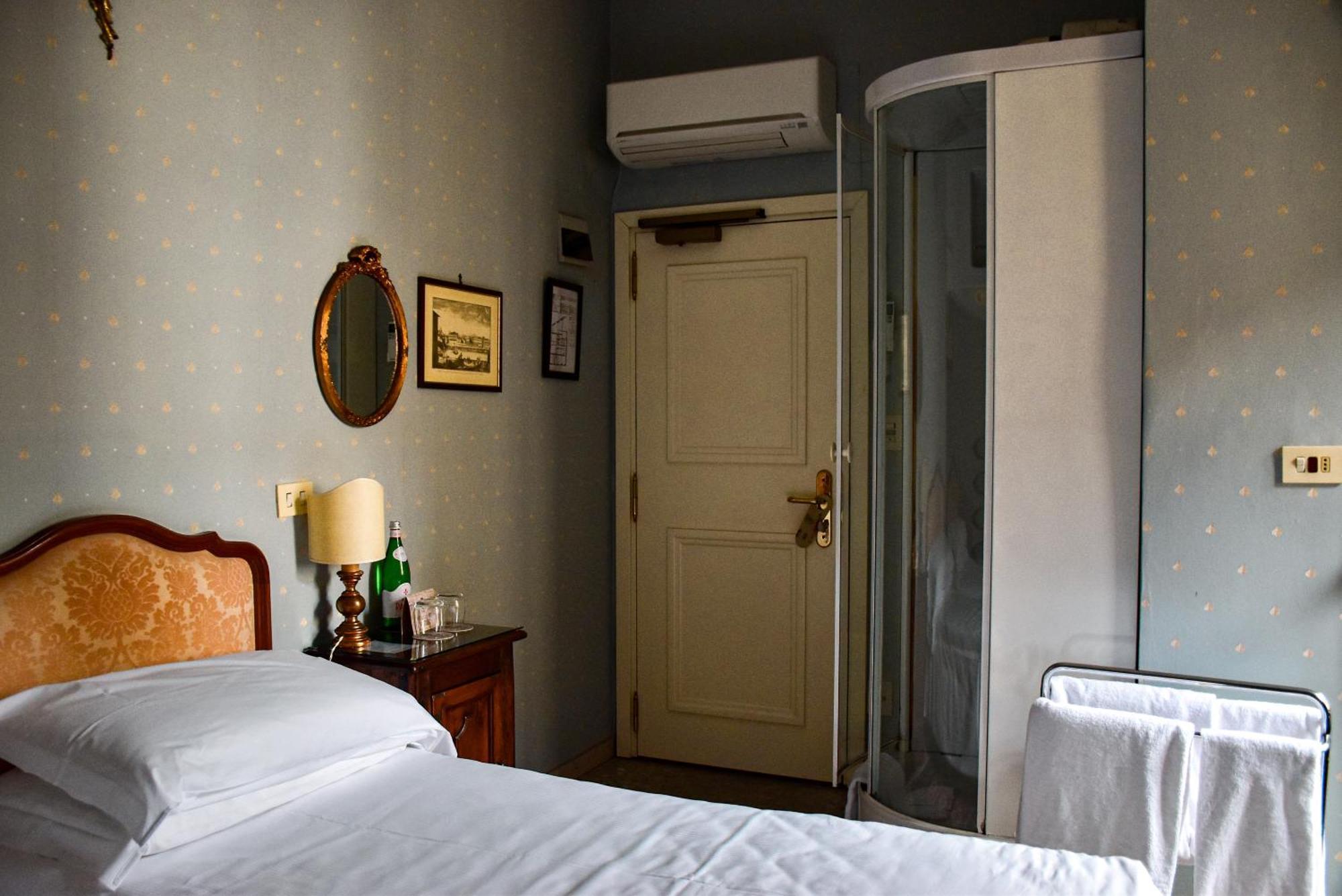 Hotel Hermitage Florenz Exterior foto